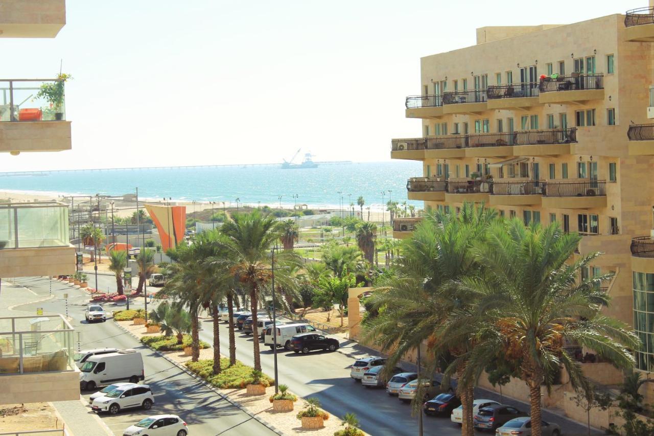 Beach Suite Israel- Private Jacuzzi, Beach View, Gym, Low Fee For Off-Site Indoor Pool & Spa ביץ סוייט ישראל- ג'קוזי פרטי עם נוף ים, אפשרות לבריכה מקורה וספא בתשלום ממש מוזל Askelón Kültér fotó